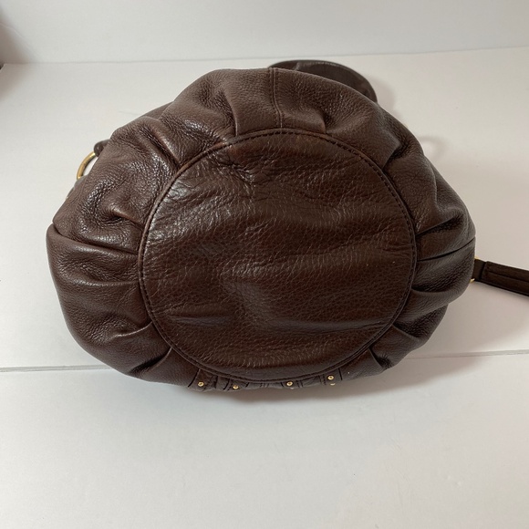 B. Makowsky Leather Purse + Dust Bag - Picture 5 of 15